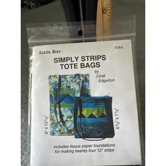 Simply Strips Tote Bags Pattern by Cindi Edgerton V264 Little Bits Includes Tiss - Picture 3 of 4